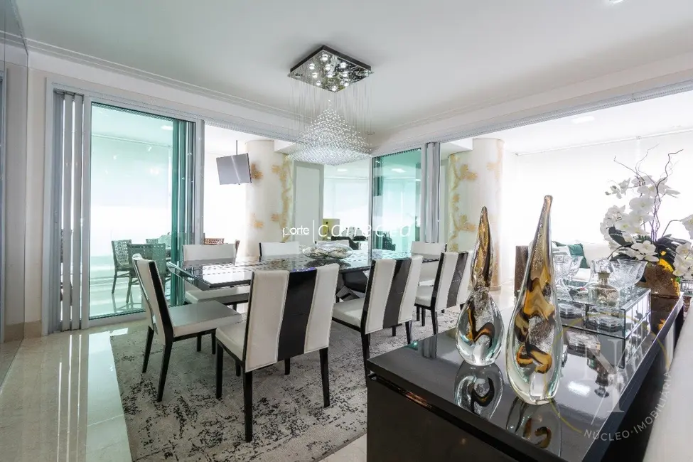 Apartamento com 4 quartos à venda, 335m2 em Jardim Anália Franco, São Paulo - SP - imagem 8 Foto 8 de Apartamento com 4 quartos à venda, 335m2 em Jardim Anália Franco, São Paulo - SP