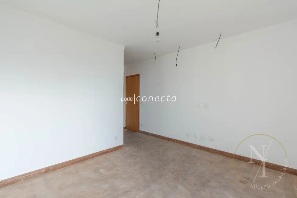 Apartamento com 3 quartos à venda, 171m2 em Vila Santo Estevão, São Paulo - SP - imagem 8 Foto 8 de Apartamento com 3 quartos à venda, 171m2 em Vila Santo Estevão, São Paulo - SP