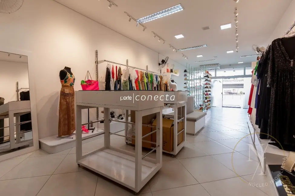 Casa Comercial com 3 quartos à venda, 1000m2 em Tatuapé, São Paulo - SP - imagem 4 Foto 4 de Casa Comercial com 3 quartos à venda, 1000m2 em Tatuapé, São Paulo - SP