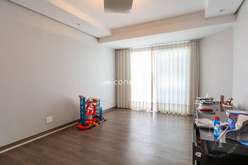 Foto 6 de Casa com 3 quartos à venda, 576m2 em Cidade Mãe do Céu, São Paulo - SP