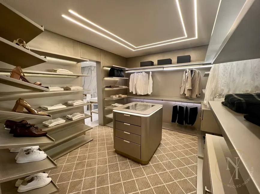 Foto 9 de Apartamento com 4 quartos à venda, 234m2 em Vila Mariana, São Paulo - SP