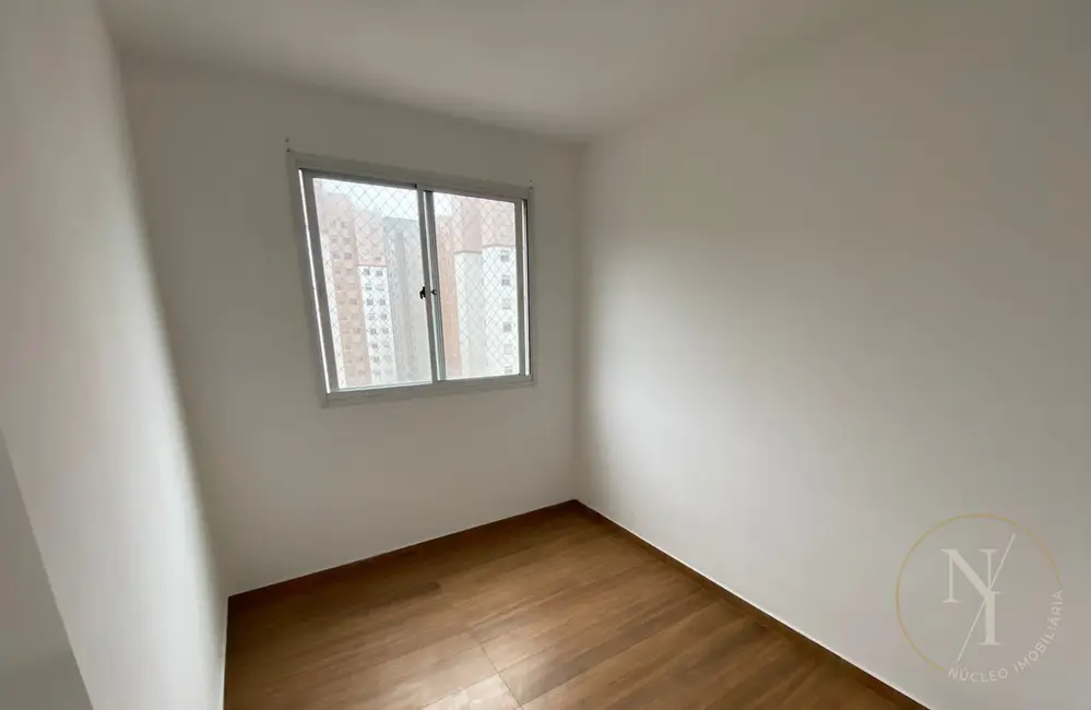 Foto 2 de Apartamento com 2 quartos à venda, 45m2 em Parque Bristol, São Paulo - SP