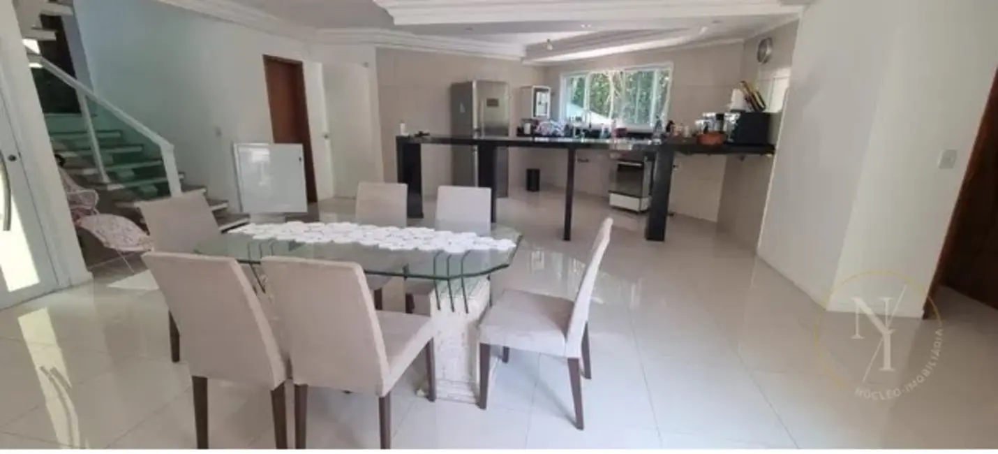 Foto 3 de Casa de Condomínio com 3 quartos à venda, 1600m2 em Mairipora - SP