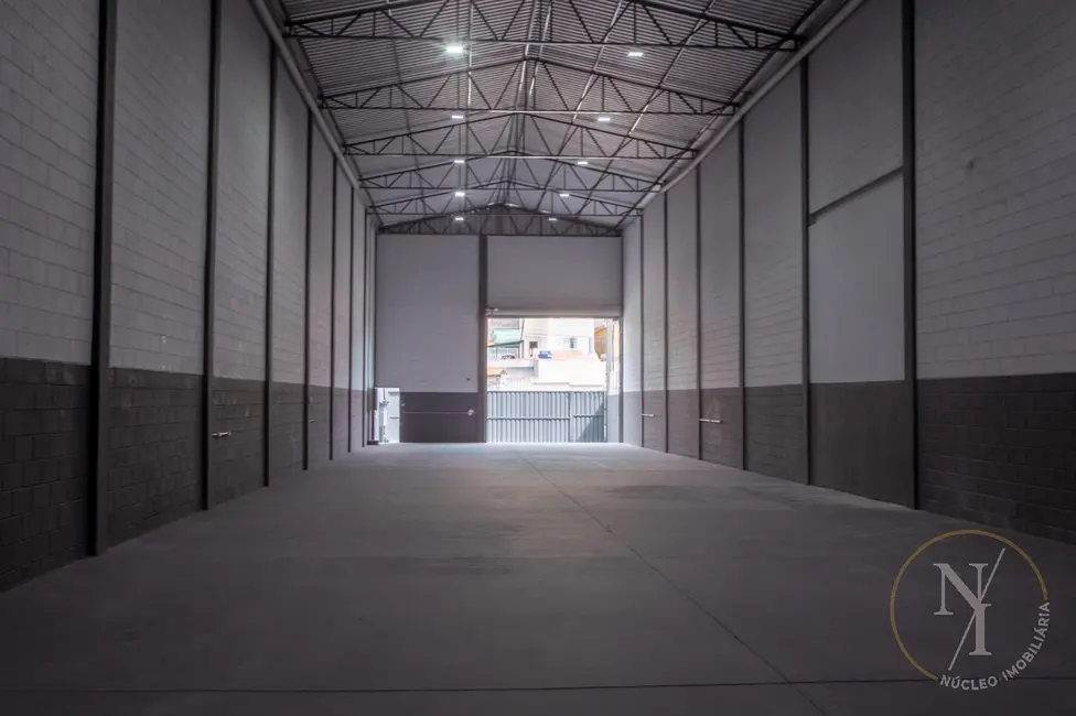 Armazém / Galpão com 1 quarto à venda e para alugar, 700m2 em Vila Paraíso, Guarulhos - SP - imagem 5 Foto 5 de Armazém / Galpão com 1 quarto à venda e para alugar, 700m2 em Vila Paraíso, Guarulhos - SP