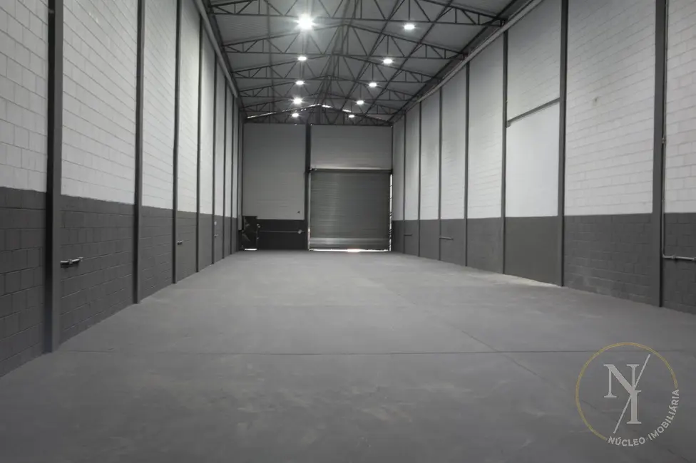 Armazém / Galpão com 1 quarto à venda e para alugar, 700m2 em Vila Paraíso, Guarulhos - SP - imagem 6 Foto 6 de Armazém / Galpão com 1 quarto à venda e para alugar, 700m2 em Vila Paraíso, Guarulhos - SP