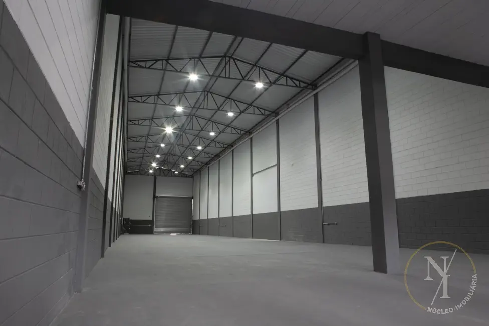 Armazém / Galpão com 1 quarto à venda e para alugar, 700m2 em Vila Paraíso, Guarulhos - SP - imagem 7 Foto 7 de Armazém / Galpão com 1 quarto à venda e para alugar, 700m2 em Vila Paraíso, Guarulhos - SP