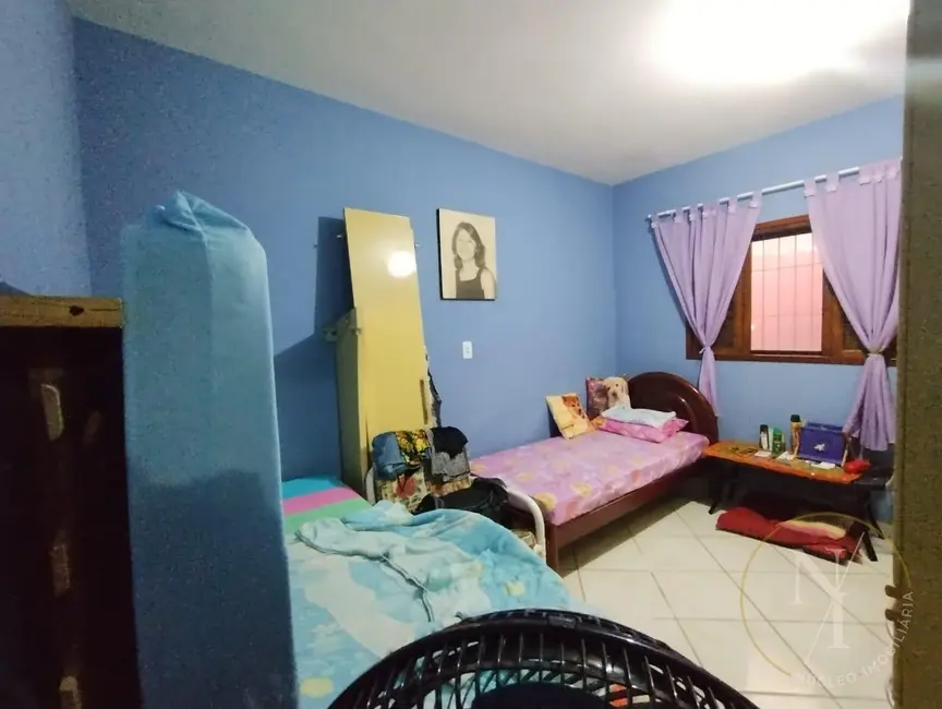 Foto 1 de Casa com 3 quartos à venda, 143m2 em Itanhaem - SP