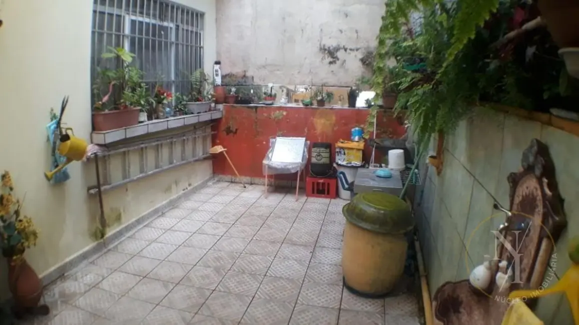 Foto 2 de Casa com 2 quartos à venda, 180m2 em Vila Antonieta, São Paulo - SP