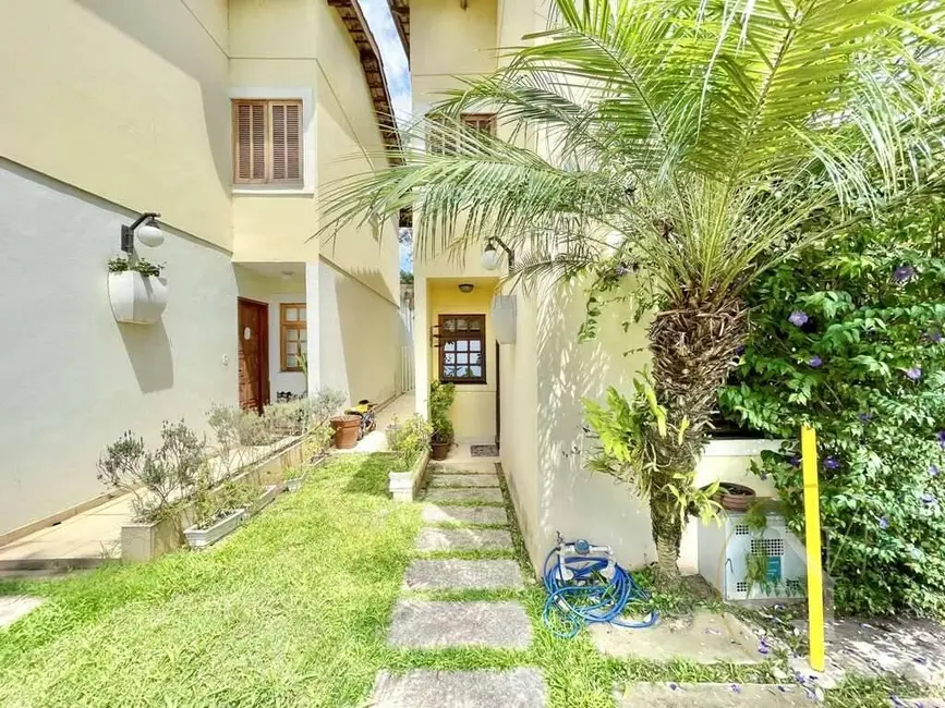 Foto 4 de Casa com 3 quartos à venda, 108m2 em Jardim Barbacena, Cotia - SP