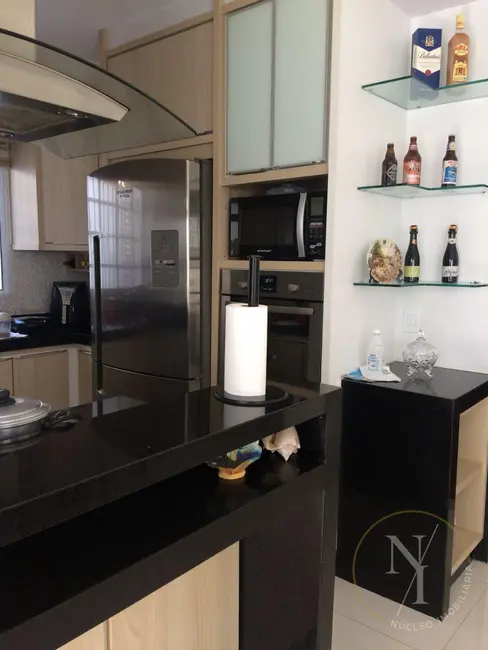 Foto 2 de Casa com 4 quartos à venda, 250m2 em Jardim Helena, São Paulo - SP