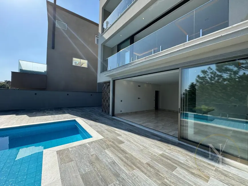 Foto 2 de Casa com 4 quartos à venda e para alugar, 578m2 em Tamboré, Barueri - SP
