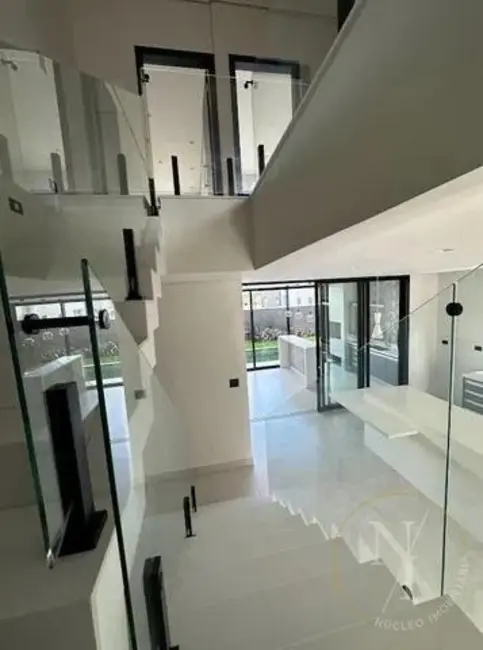 Foto 2 de Casa de Condomínio com 4 quartos à venda, 300m2 em Jardim Fazenda Rincão, Aruja - SP