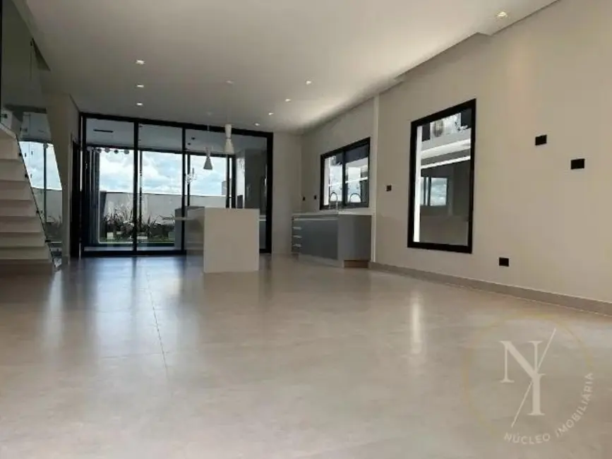 Foto 3 de Casa de Condomínio com 4 quartos à venda, 300m2 em Jardim Fazenda Rincão, Aruja - SP