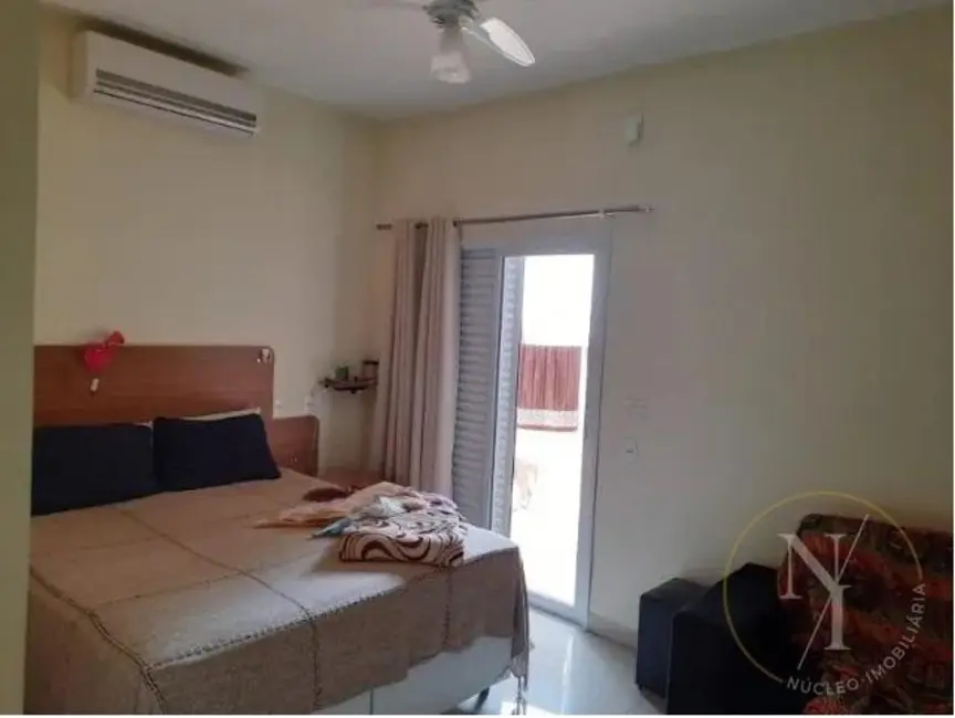 Foto 5 de Casa com 4 quartos à venda, 780m2 em Atibaia - SP