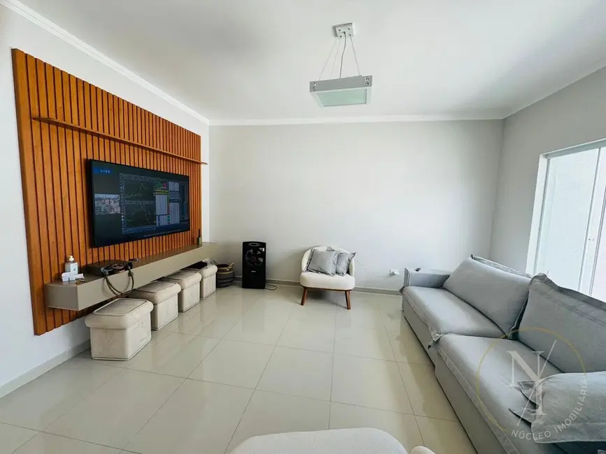 Foto 2 de Casa com 2 quartos à venda, 360m2 em Jardim Paulista, Atibaia - SP