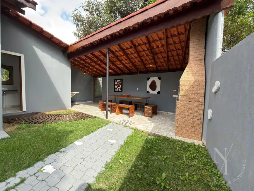 Foto 3 de Chácara com 3 quartos à venda, 800m2 em Parque Rodrigo Barreto, Aruja - SP