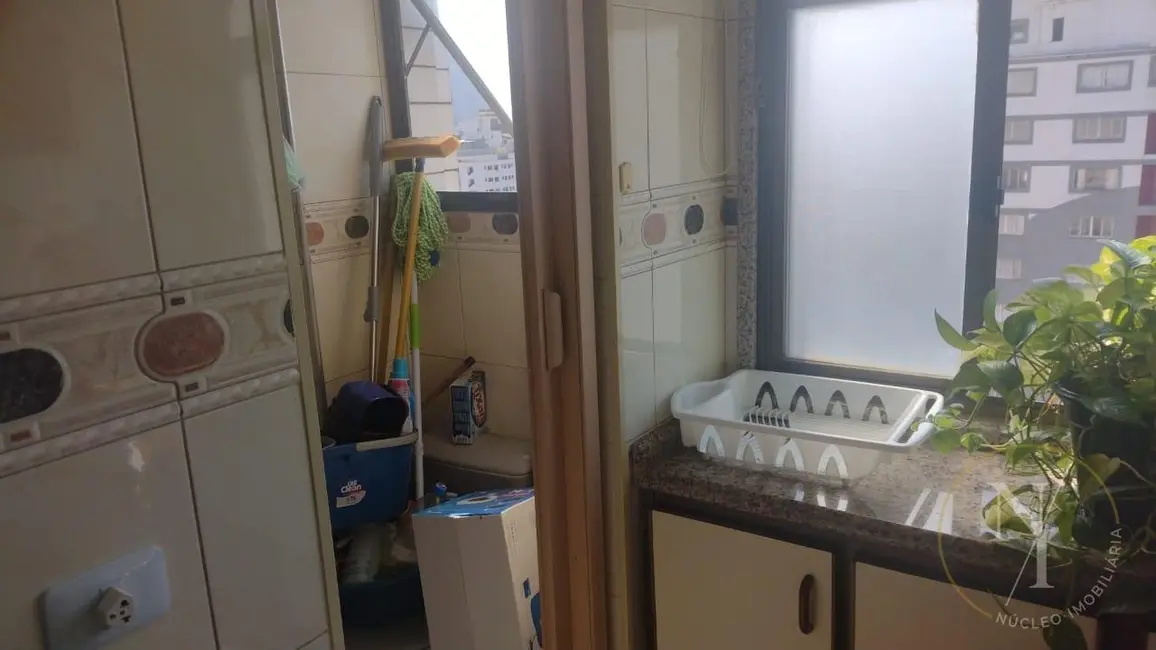 Apartamento com 3 quartos à venda e para alugar, 103m2 em Guilhermina, Praia Grande - SP - imagem 8 Foto 8 de Apartamento com 3 quartos à venda e para alugar, 103m2 em Guilhermina, Praia Grande - SP