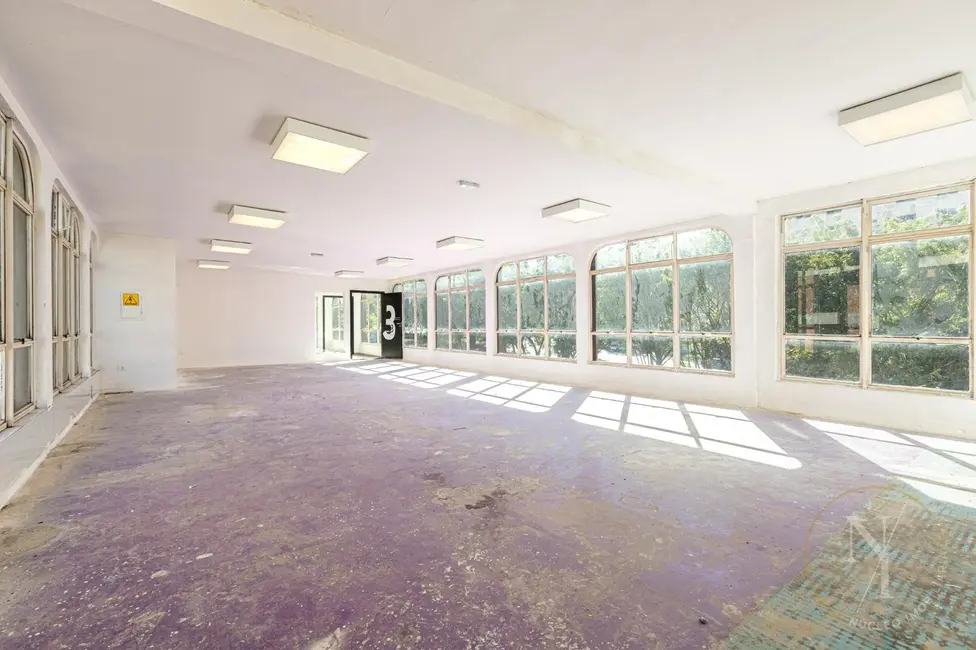 Prédio Inteiro com 10 quartos para alugar, 300m2 em Pinheiros, São Paulo - SP - imagem 3 Foto 3 de Prédio Inteiro com 10 quartos para alugar, 300m2 em Pinheiros, São Paulo - SP