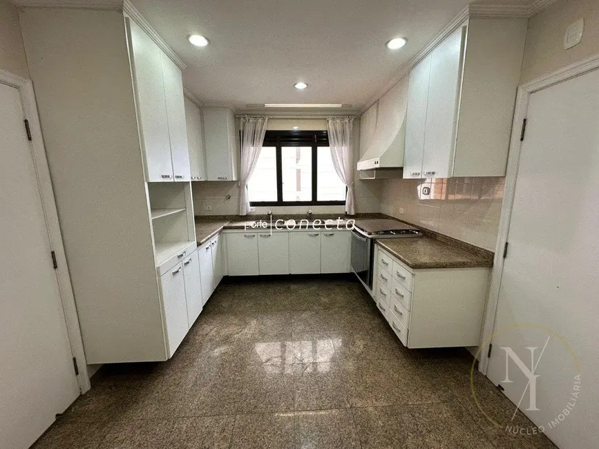 Foto 8 de Apartamento com 4 quartos à venda, 236m2 em Vila Gomes Cardim, São Paulo - SP