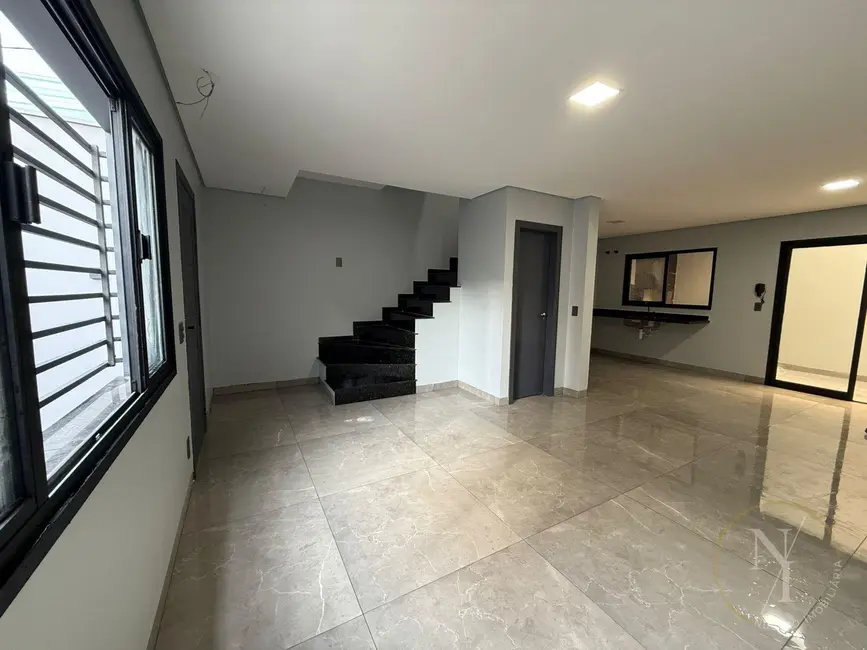 Foto 2 de Casa com 3 quartos à venda, 120m2 em Jardim Santa Cruz (Campo Grande), São Paulo - SP