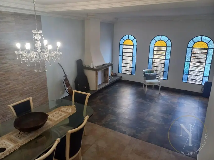 Foto 3 de Casa com 5 quartos à venda e para alugar, 250m2 em Jardim Marajoara, São Paulo - SP