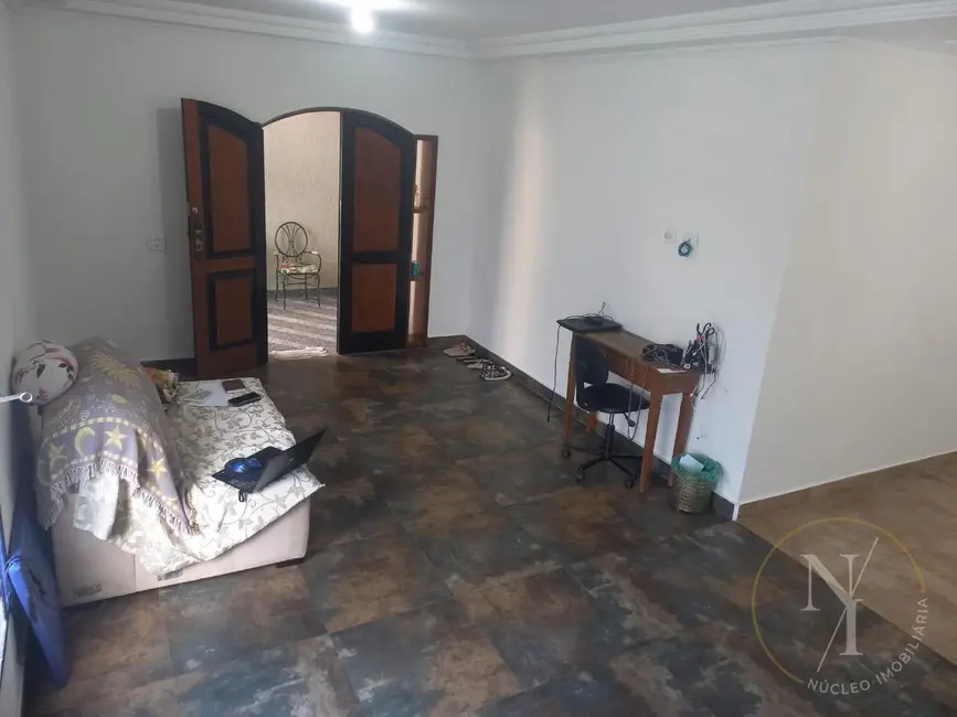 Foto 6 de Casa com 5 quartos à venda e para alugar, 250m2 em Jardim Marajoara, São Paulo - SP
