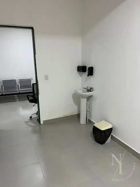 Sala Comercial para alugar, 250m2 em Jardim Presidente Dutra, Guarulhos - SP - imagem 6 Foto 6 de Sala Comercial para alugar, 250m2 em Jardim Presidente Dutra, Guarulhos - SP