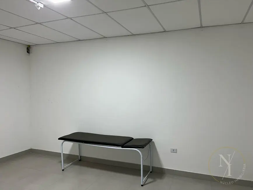 Foto 2 de Sala Comercial para alugar, 150m2 em Jardim Presidente Dutra, Guarulhos - SP