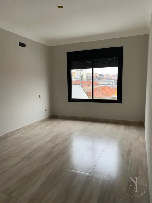 Foto 6 de Casa com 2 quartos à venda, 100m2 em Vila Tolstoi, São Paulo - SP