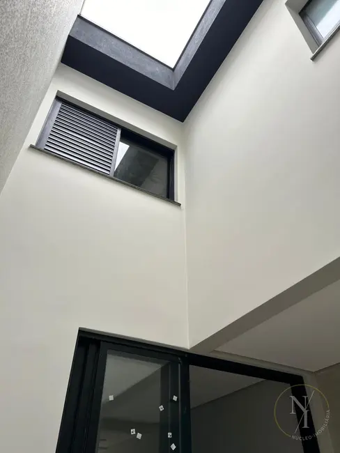 Foto 4 de Casa com 2 quartos à venda, 100m2 em Vila Tolstoi, São Paulo - SP