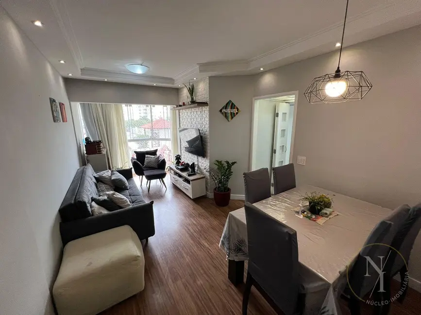 Foto 2 de Apartamento com 3 quartos à venda, 75m2 em Vila Isa, São Paulo - SP