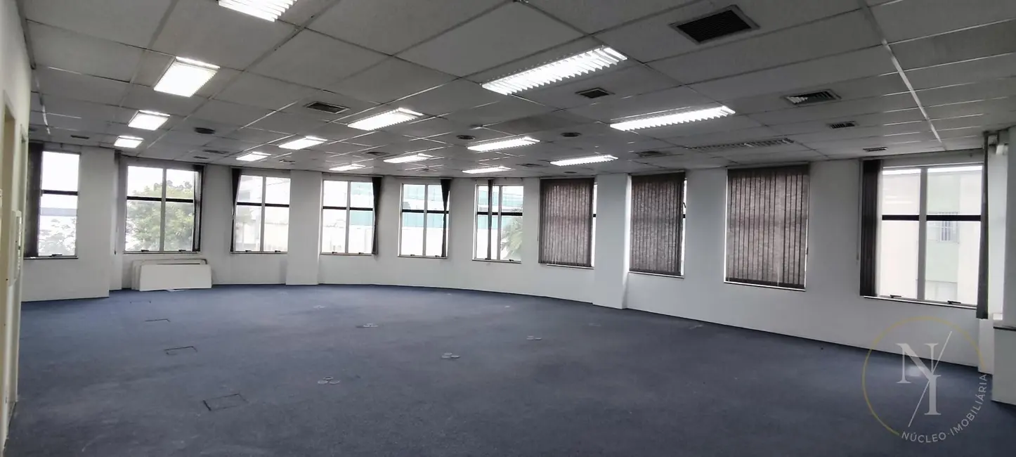Foto 4 de Sala Comercial para alugar, 127m2 em Santo Amaro, São Paulo - SP