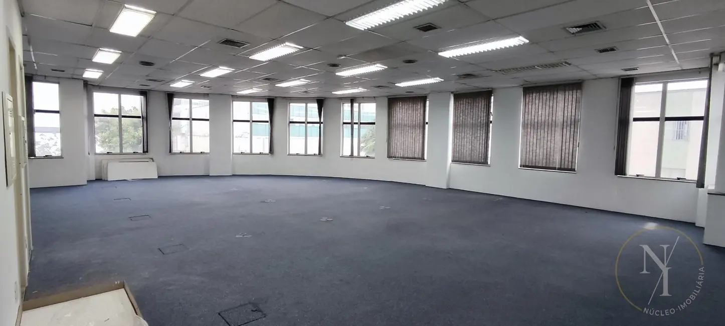 Foto 3 de Sala Comercial para alugar, 127m2 em Santo Amaro, São Paulo - SP
