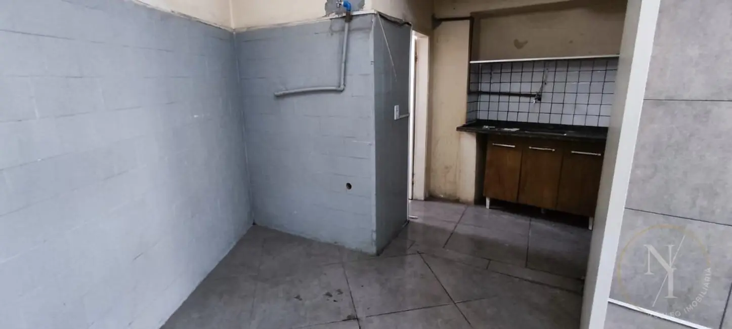 Loja com 1 quarto para alugar, 80m2 em Jardim Munhoz, Guarulhos - SP - imagem 9 Foto 9 de Loja com 1 quarto para alugar, 80m2 em Jardim Munhoz, Guarulhos - SP