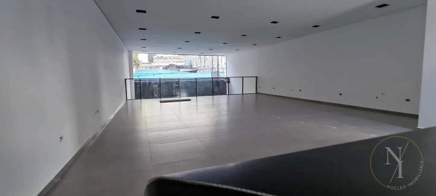 Loja com 2 quartos para alugar, 159m2 em Jardim Santa Edwirges, Guarulhos - SP - imagem 3 Foto 3 de Loja com 2 quartos para alugar, 159m2 em Jardim Santa Edwirges, Guarulhos - SP