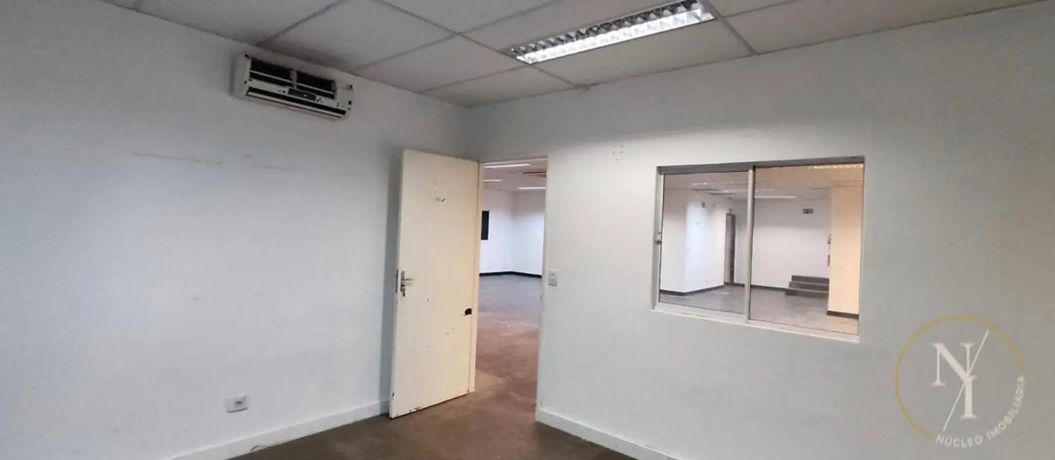 Foto 7 de Armazém / Galpão com 1 quarto para alugar, 764m2 em Vila Endres, Guarulhos - SP