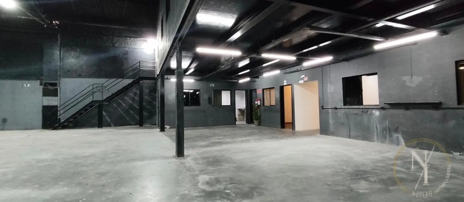 Foto 6 de Armazém / Galpão com 1 quarto para alugar, 764m2 em Vila Endres, Guarulhos - SP