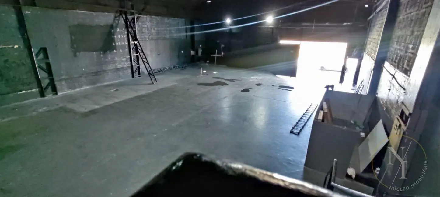 Foto 9 de Armazém / Galpão com 1 quarto para alugar, 644m2 em Vila Itapegica, Guarulhos - SP