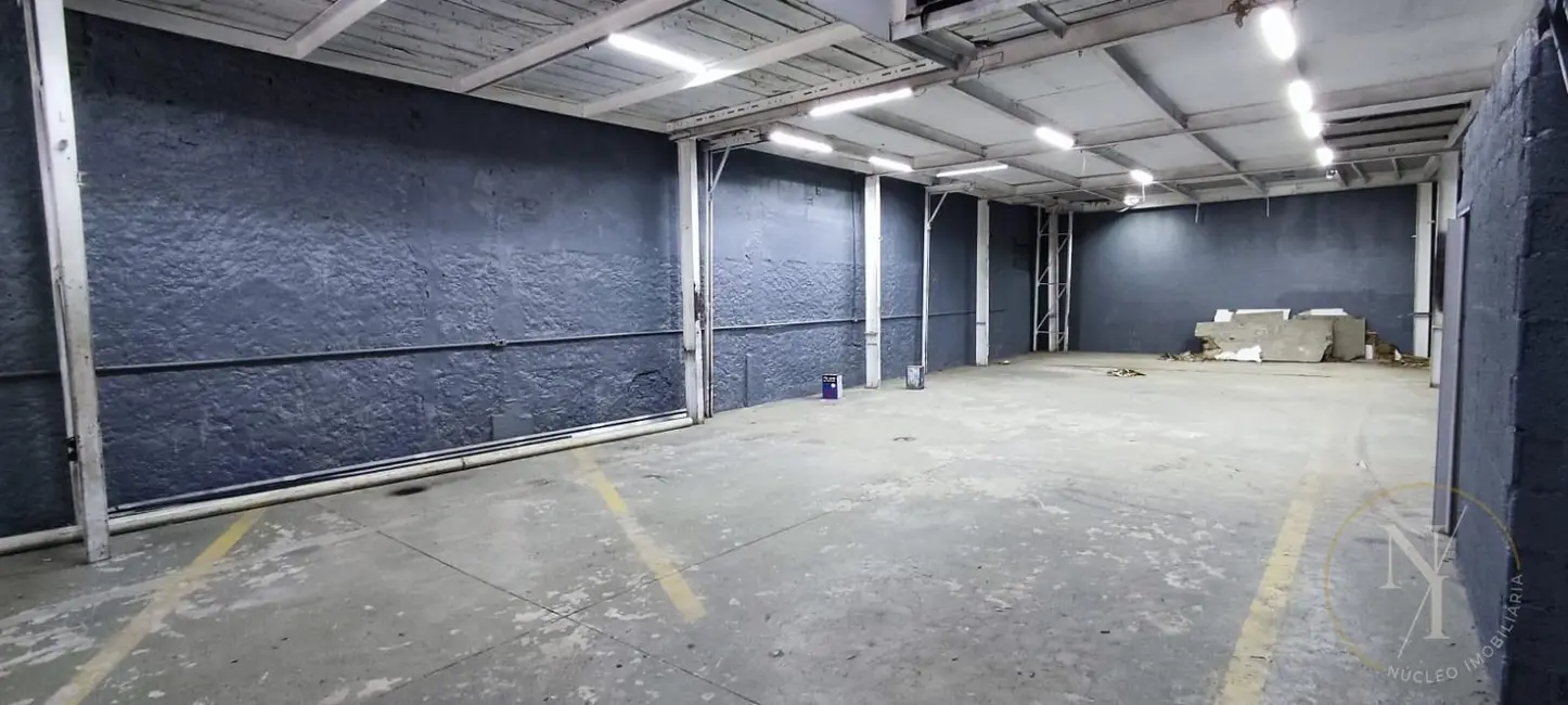 Foto 8 de Armazém / Galpão com 1 quarto para alugar, 392m2 em Vila Itapegica, Guarulhos - SP