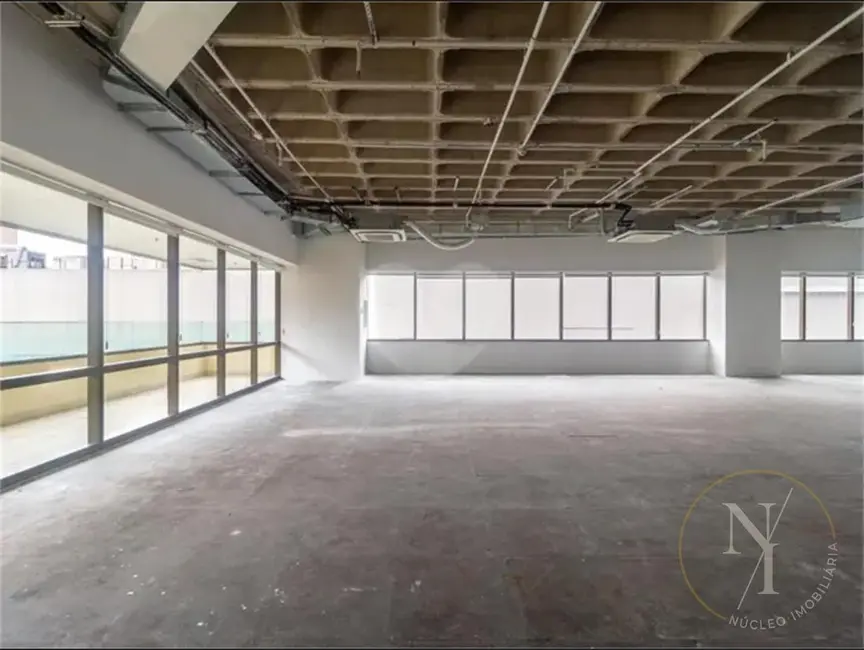 Foto 3 de Sala Comercial com 1 quarto para alugar, 2500m2 em Vila Olímpia, São Paulo - SP