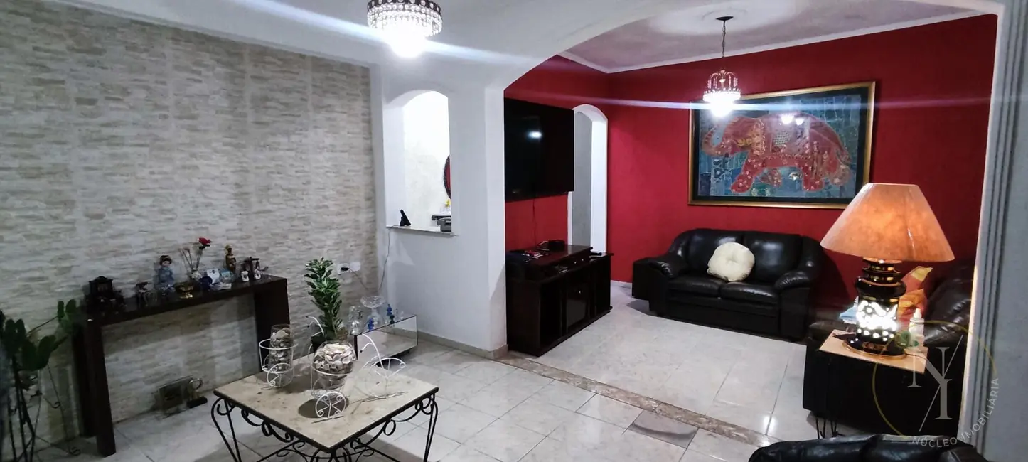 Foto 9 de Casa com 2 quartos à venda, 243m2 em Jardim Terezópolis, Guarulhos - SP