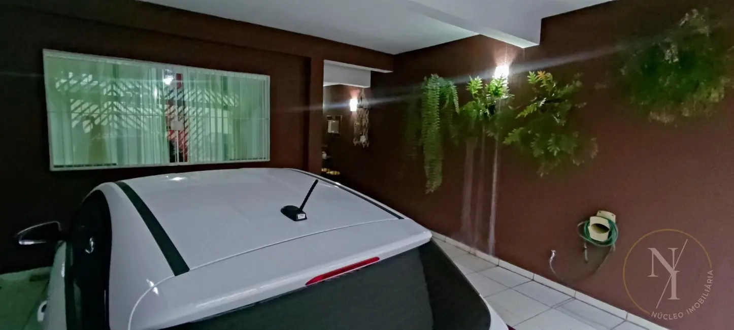 Foto 2 de Casa com 2 quartos à venda, 243m2 em Jardim Terezópolis, Guarulhos - SP