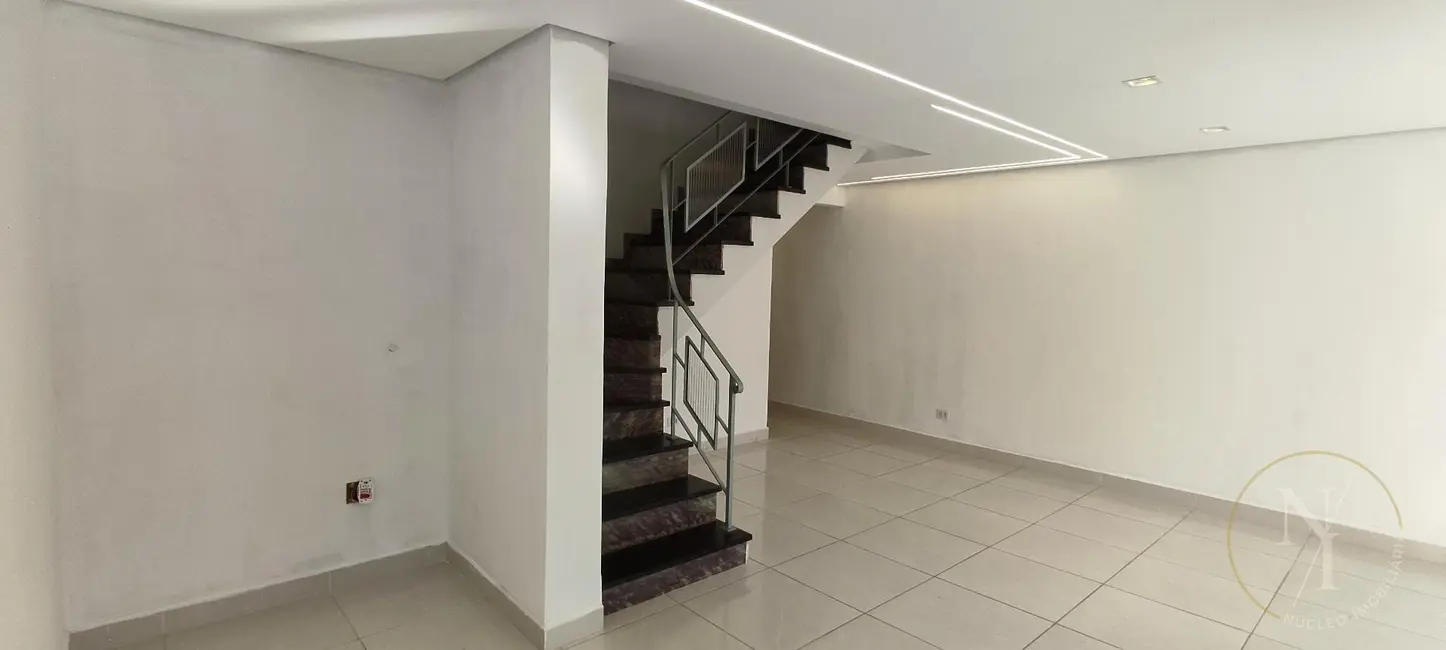 Casa Comercial com 5 quartos para alugar, 250m2 em Vila Regente Feijó, São Paulo - SP - imagem 5 Foto 5 de Casa Comercial com 5 quartos para alugar, 250m2 em Vila Regente Feijó, São Paulo - SP