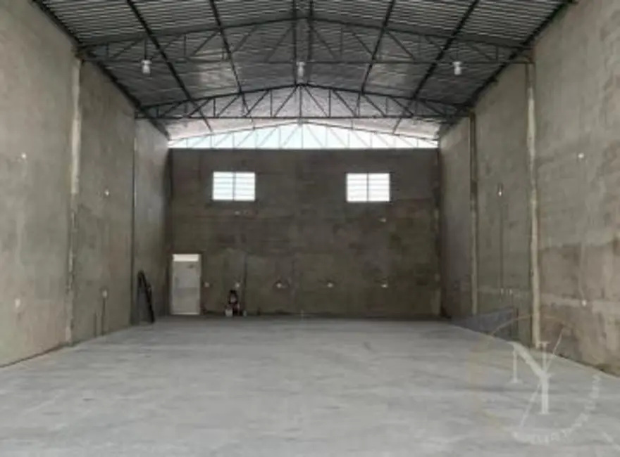 Armazém / Galpão com 1 quarto para alugar, 250m2 em Jardim São Paulo, Guarulhos - SP - imagem 3 Foto 3 de Armazém / Galpão com 1 quarto para alugar, 250m2 em Jardim São Paulo, Guarulhos - SP