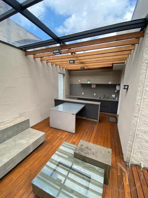 Casa Comercial com 4 quartos para alugar, 696m2 em Pacaembu, São Paulo - SP - imagem 4 Foto 4 de Casa Comercial com 4 quartos para alugar, 696m2 em Pacaembu, São Paulo - SP