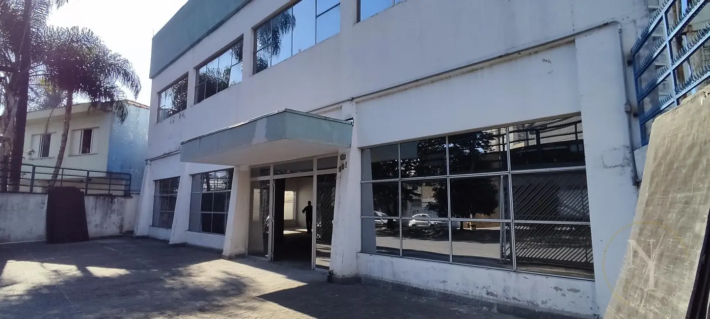 Prédio Inteiro com 8 quartos para alugar, 600m2 em Vila Augusta, Guarulhos - SP - imagem 4 Foto 4 de Prédio Inteiro com 8 quartos para alugar, 600m2 em Vila Augusta, Guarulhos - SP