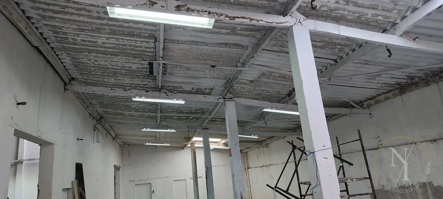Foto 1 de Armazém / Galpão com 2 quartos para alugar, 1100m2 em Capela do Socorro, São Paulo - SP