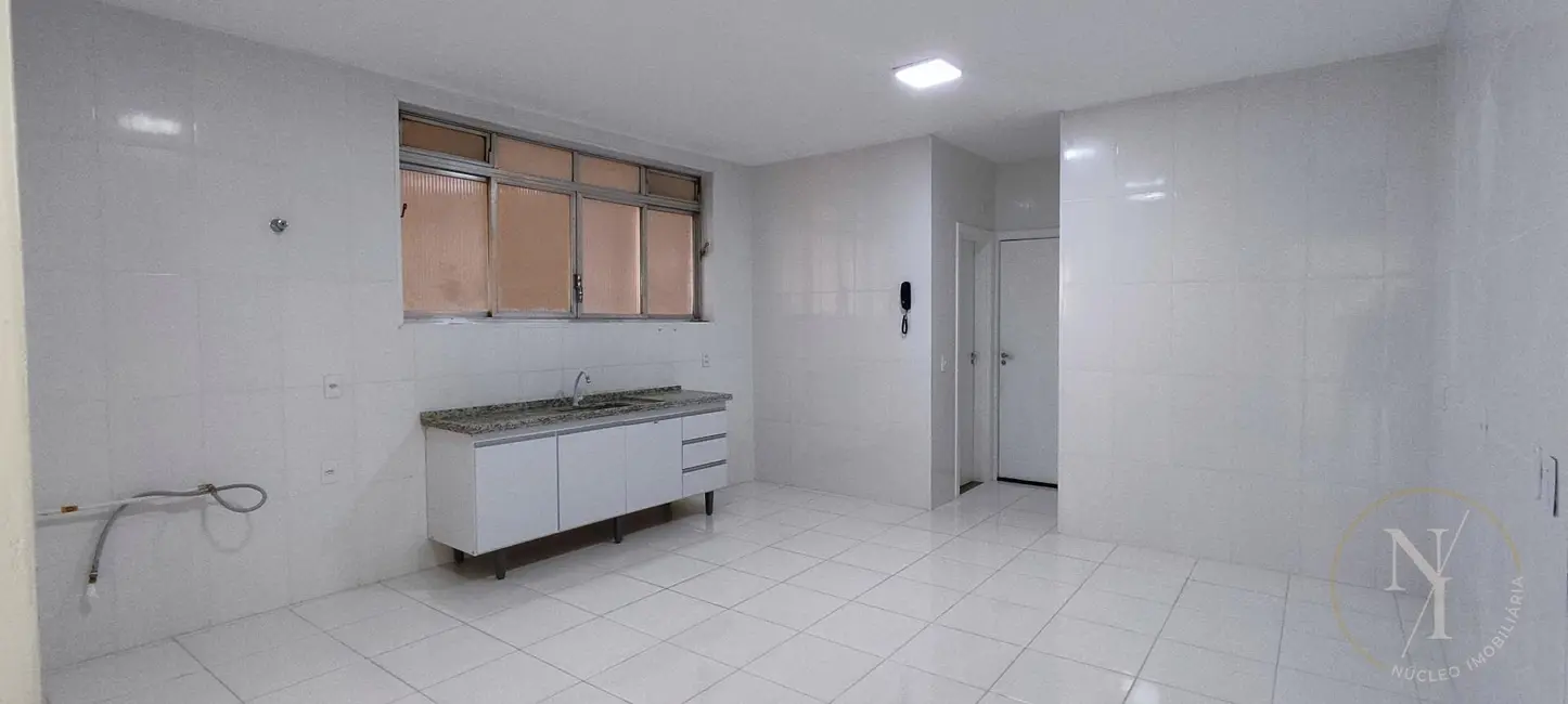 Apartamento com 4 quartos à venda, 206m2 em Santo Antônio, Sao Caetano Do Sul - SP - imagem 9 Foto 9 de Apartamento com 4 quartos à venda, 206m2 em Santo Antônio, Sao Caetano Do Sul - SP