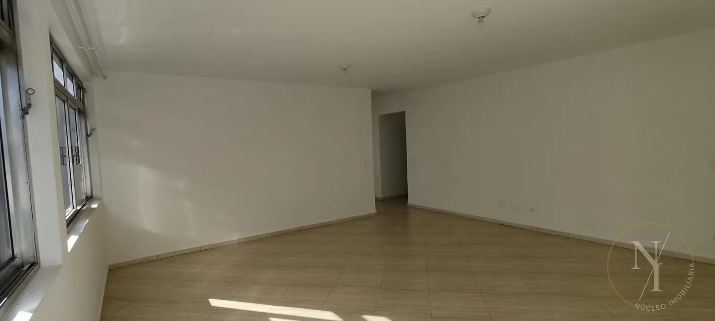 Apartamento com 4 quartos à venda, 206m2 em Santo Antônio, Sao Caetano Do Sul - SP - imagem 3 Foto 3 de Apartamento com 4 quartos à venda, 206m2 em Santo Antônio, Sao Caetano Do Sul - SP