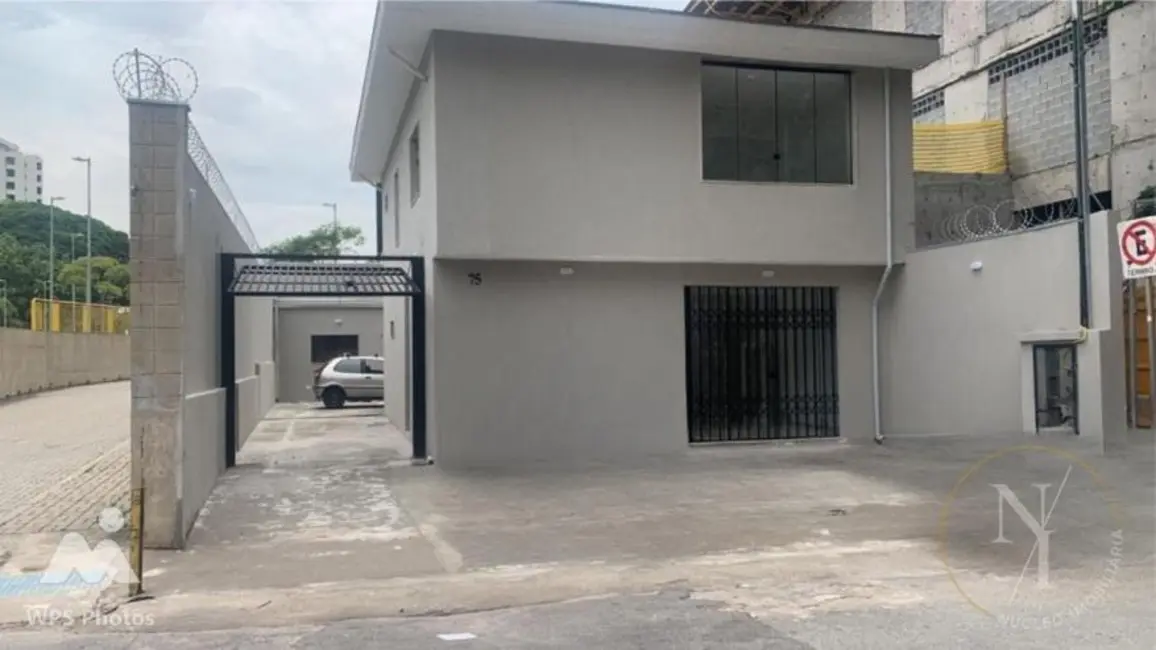 Foto 1 de Casa Comercial com 4 quartos para alugar, 250m2 em Jardim das Acácias, São Paulo - SP